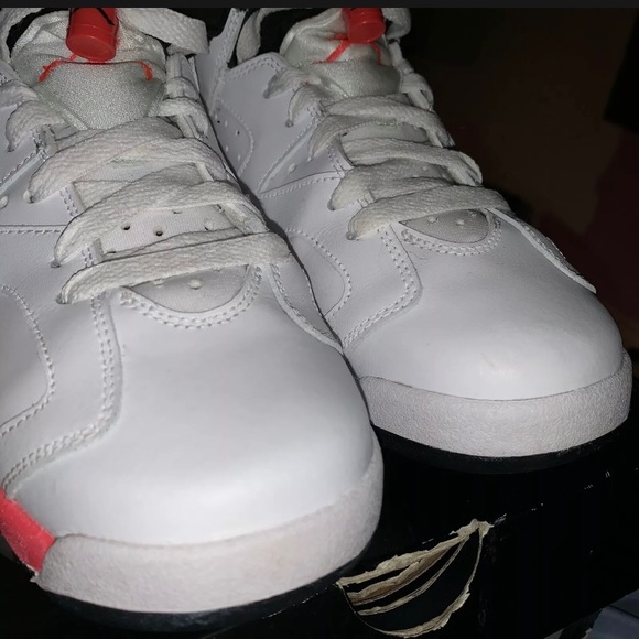 Jordan 6 (Gs) white infared sneakers - Picture 6 of 10
